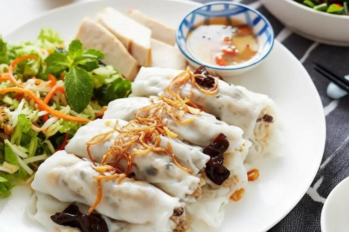 Banh Cuon - Delicate Rice Rolls from Hanoi