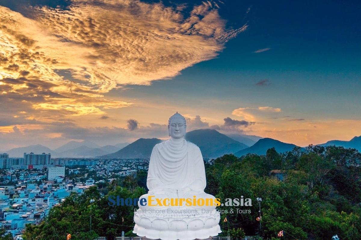 Buddha statue in Long Son Pagoda