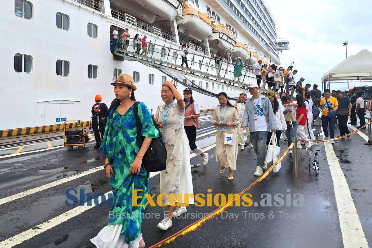 Da Nang shore excursions from Tien Sa port