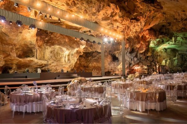 Dragon-Pearl-Cave-Halong-bay-shore-excursions