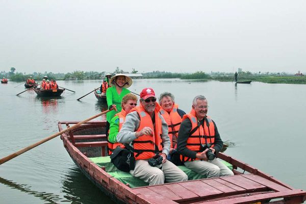 Explore the Countryside of Quang Yen Village