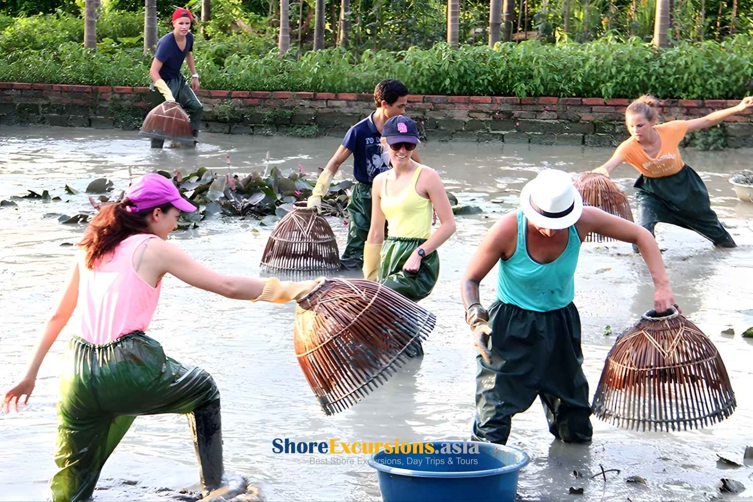 Fishing Villages - Quang Yen Traditional Village