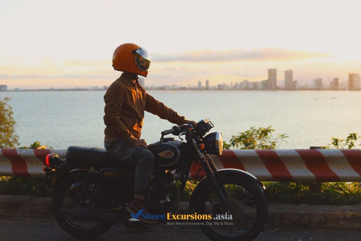 Get to Son Tra Peninsula by Motorbike