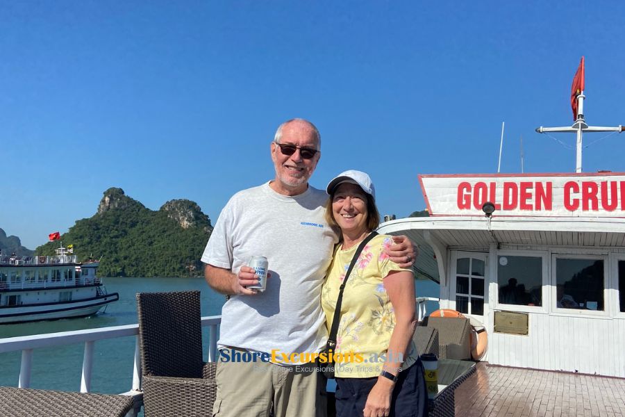 Halong Bay Cruise - Halong Bay Cruise and Dragon Pearl Cave Show