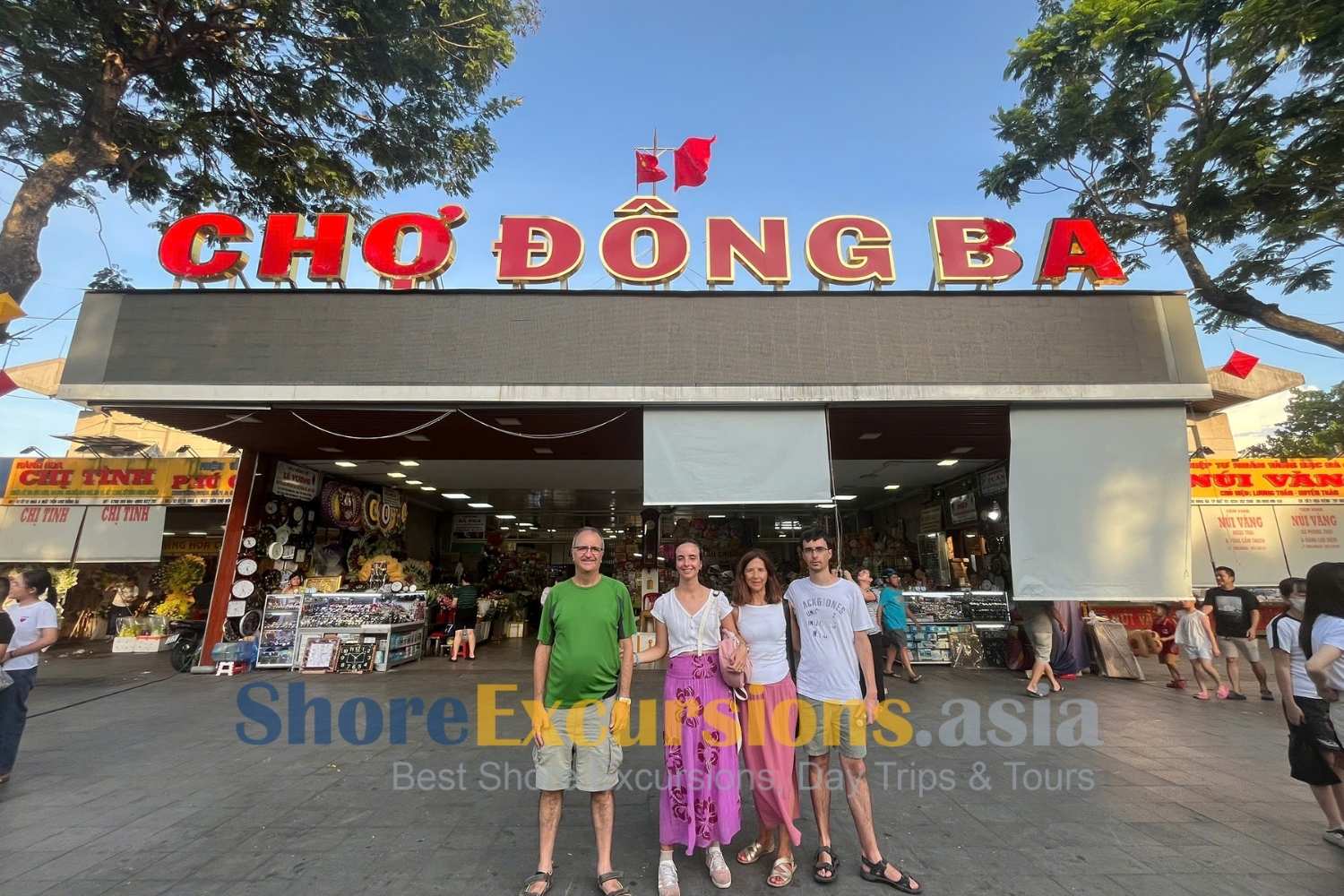 Local Markets on Vietnam Cruise Excursions