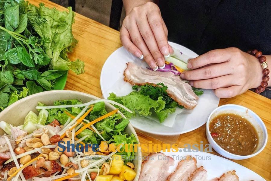 Local cuisine on Danang cruise excursions