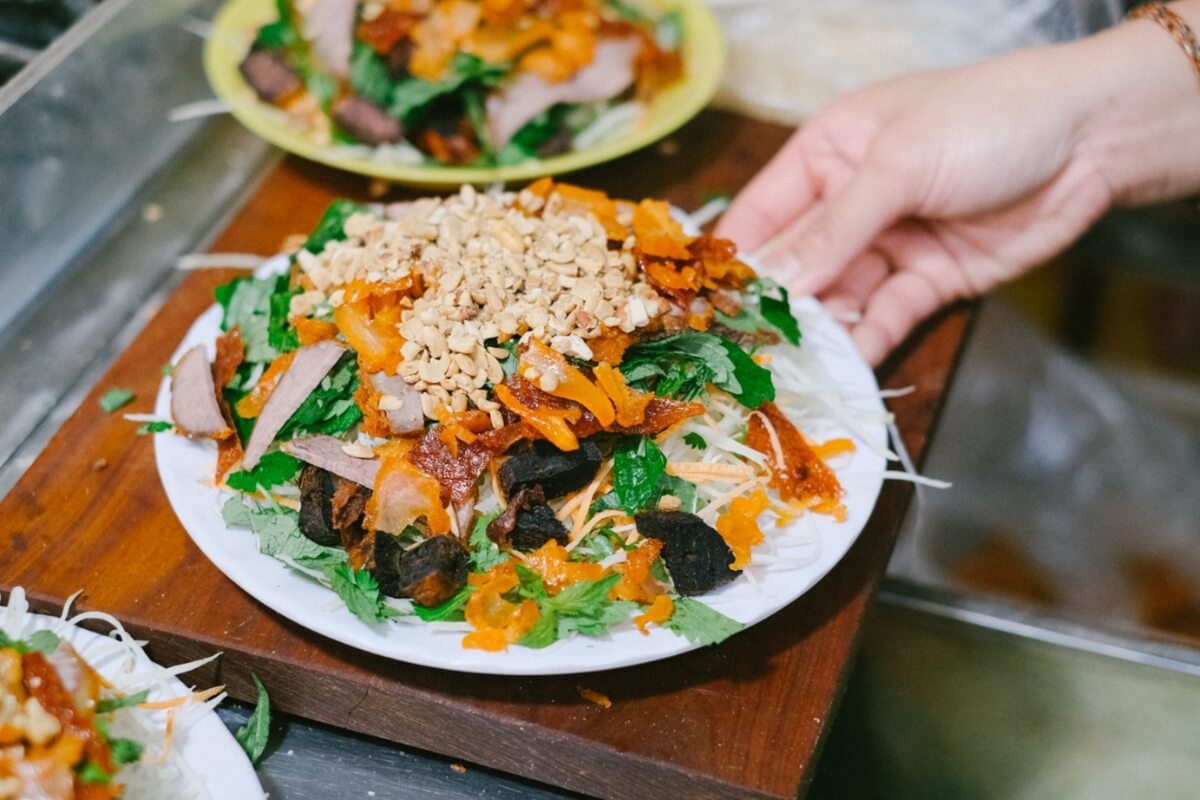 Nom Bo Kho - Green Papaya Salad with Beef Jerky