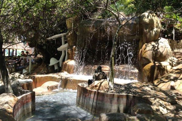 Thap Ba Hot Mineral Spring Centre