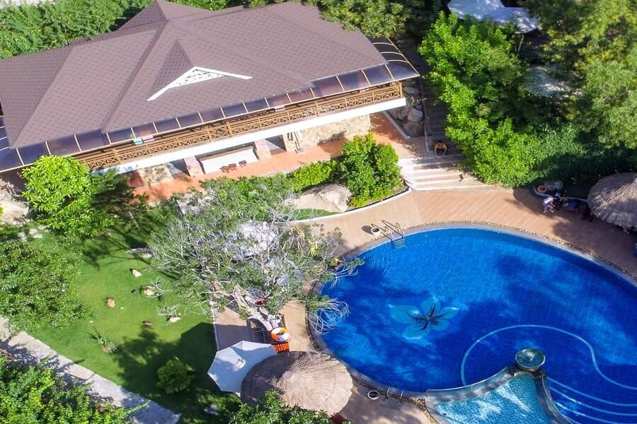 Thap Ba Hot Mineral Spring Centre experience with Nha Trang shore excursions(1)