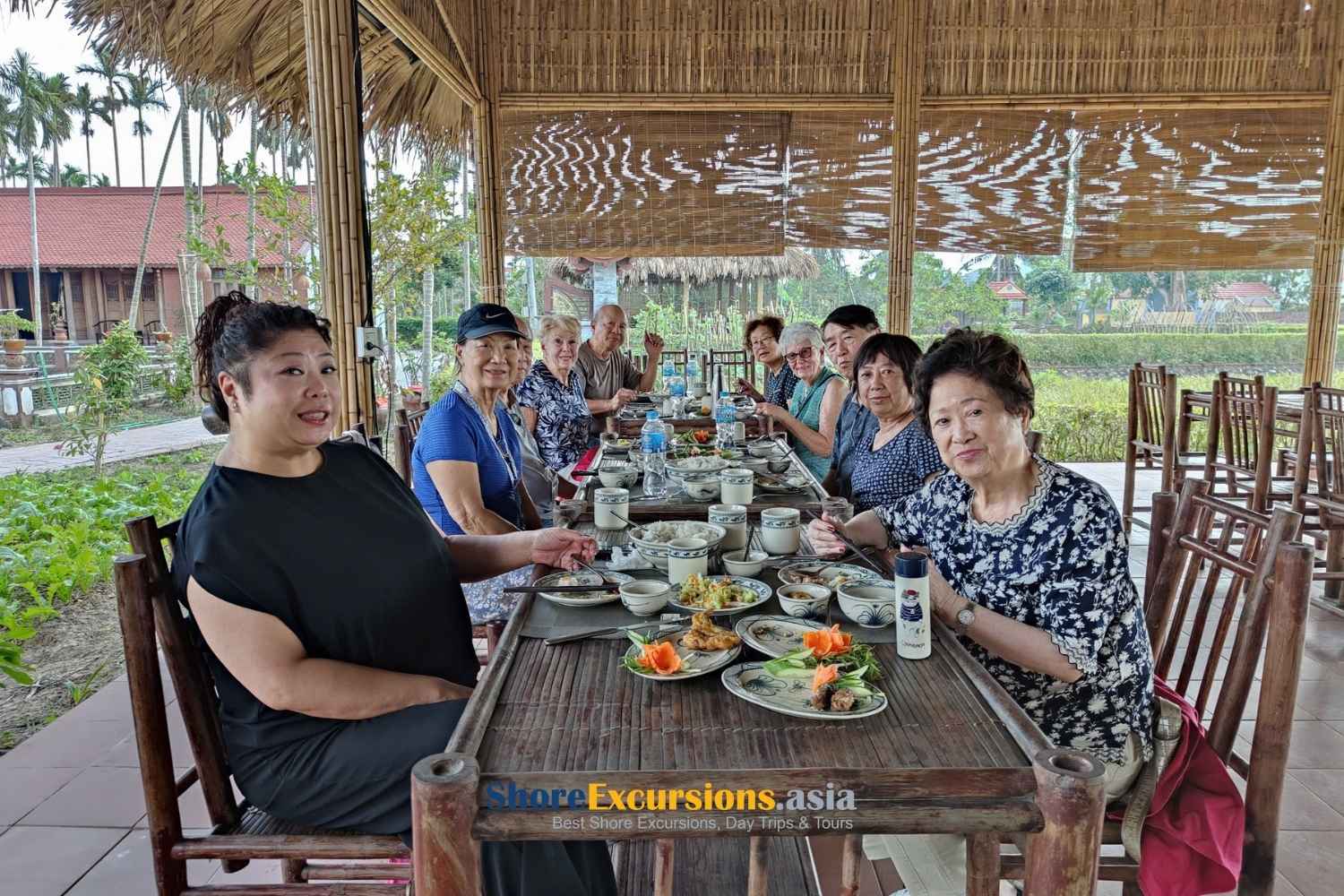 Try Vietnamese Dishes at Yen Duc Village
