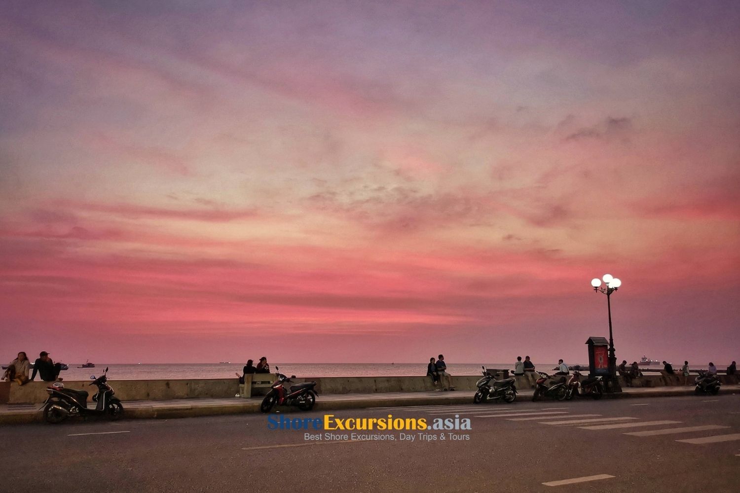 Useful tips for visiting Vung Tau Front Beach