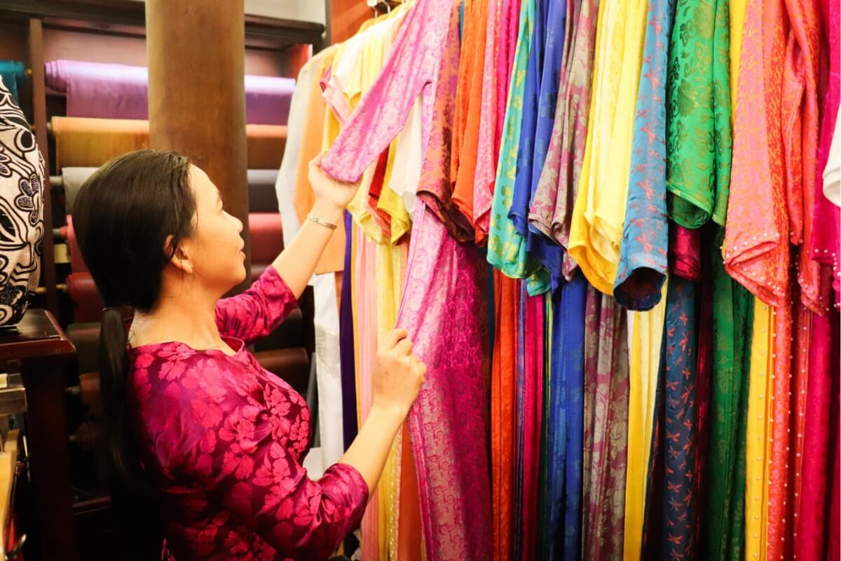 Van Phuc Silk Village – The Heart of Traditional Vietnamese Silk