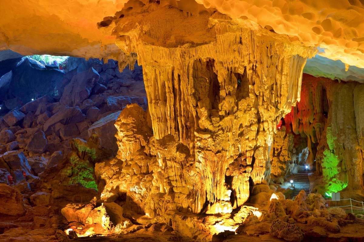 Visit Sung Sot Cave on Halong Bay Shore Excursions