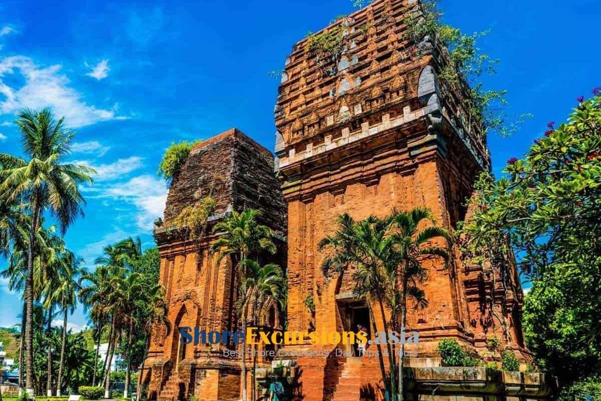 Visit Twin Cham Towers on Quy Nhon shore excursions