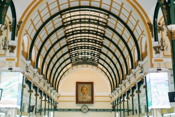 the historical architecture of Saigon Central Post Office